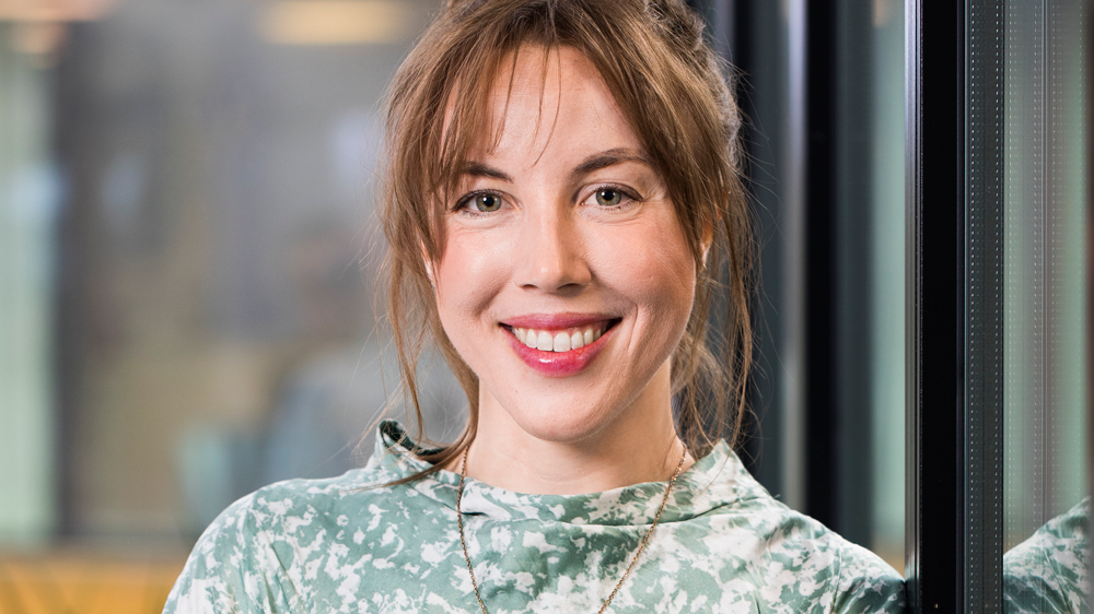 – Att jobba med guiden är roligt och spännande. Det är särskilt kul att erbjuda duktiga svenska leverantörer att marknadsföra sina erbjudanden på Big Science-marknaden som de närmaste åren innebär möjliga affärer för ett värde på 38 miljarder Euro.